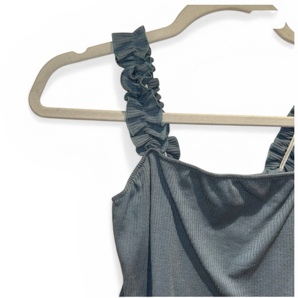 Blue ruffle top - Picture 5 of 7